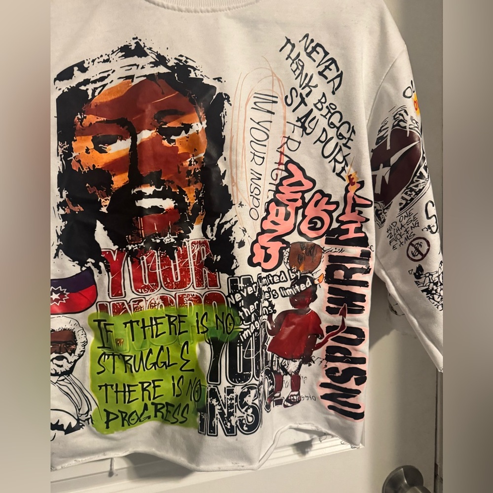 Inspowrld.us cropped tee